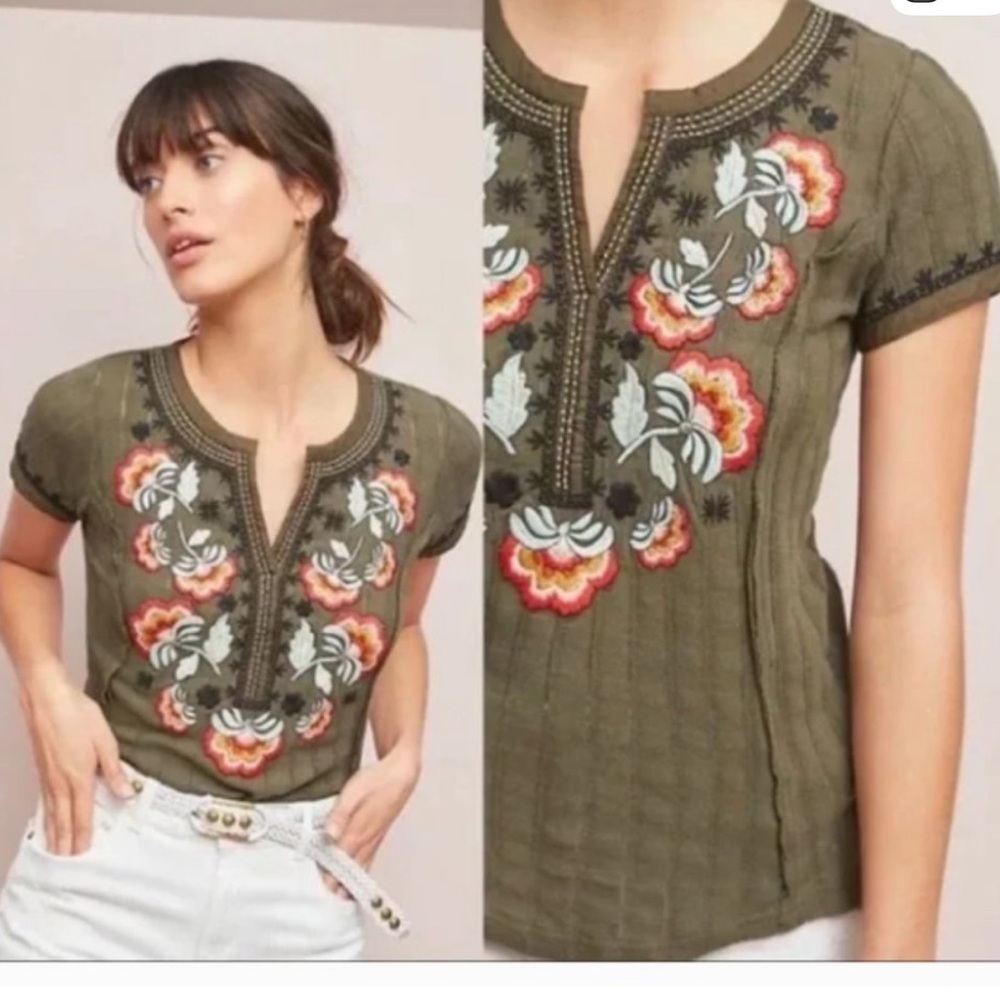 Anthropologie Akemi & Kin Dandelion Embroidered Floral Green Top Size Large